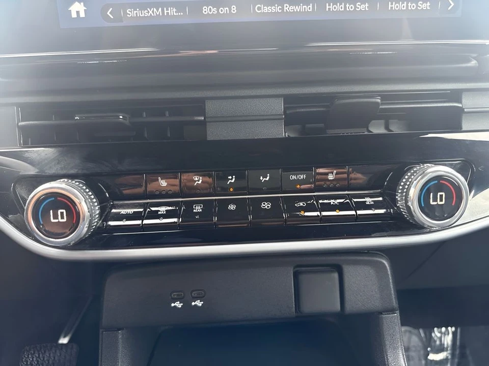 2025 Honda - Image 15 of 31