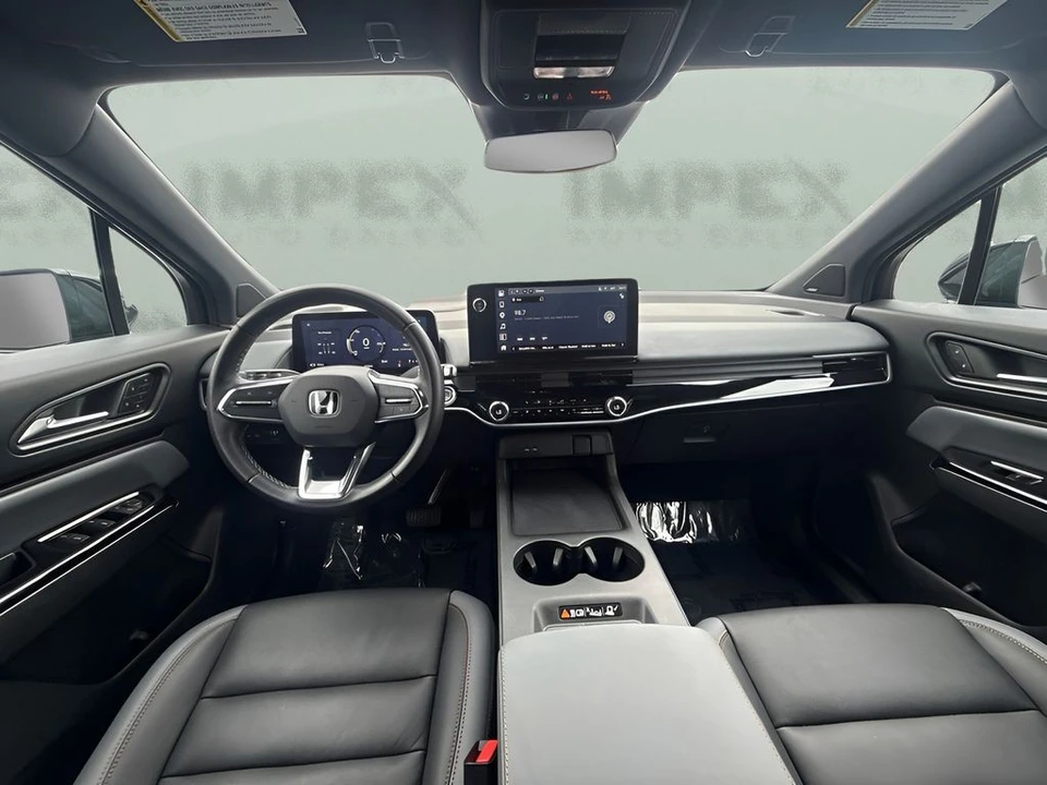 2025 Honda - Image 12 of 31