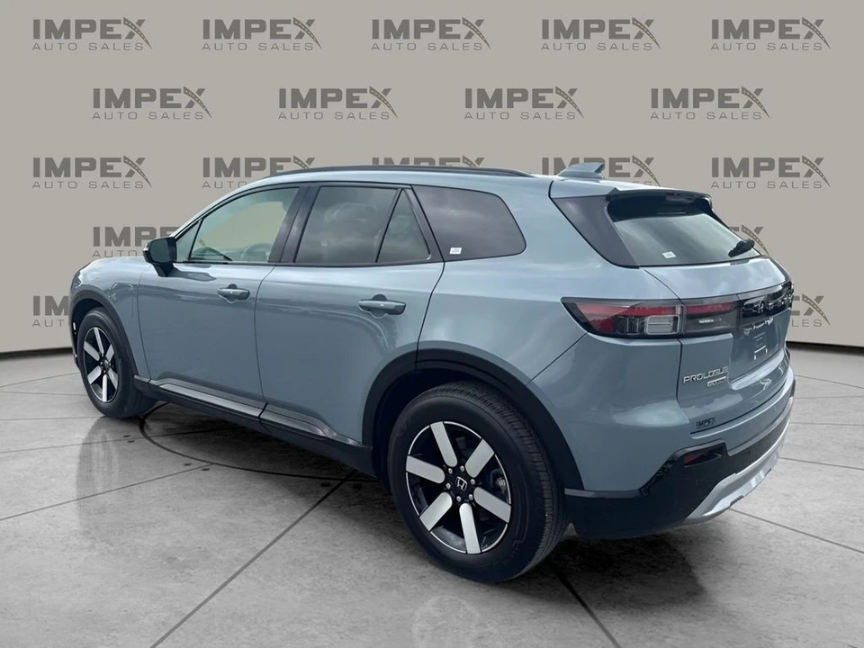 2025 Honda - Image 3 of 31