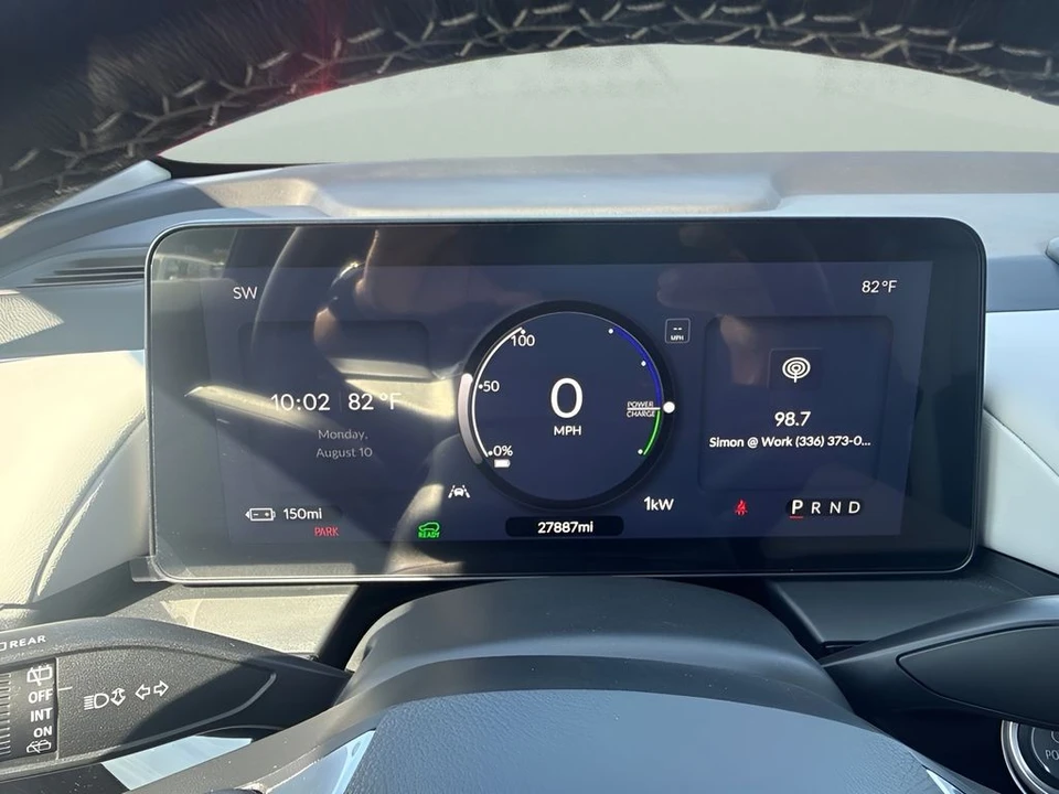 2025 Honda - Image 13 of 25