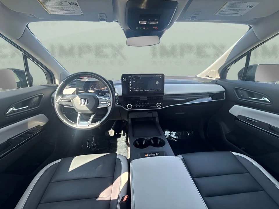 2025 Honda - Image 8 of 25