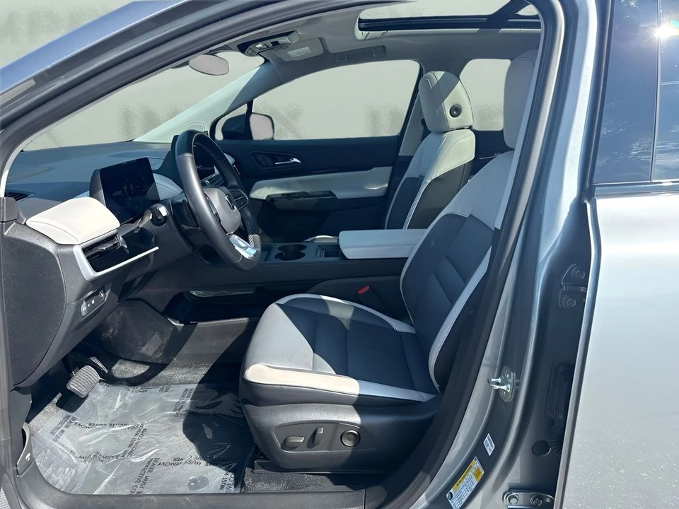2025 Honda - Image 5 of 25