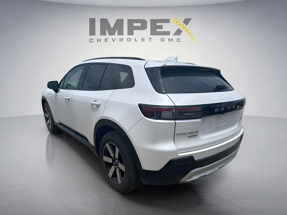 2025 Honda - Image 2 of 10