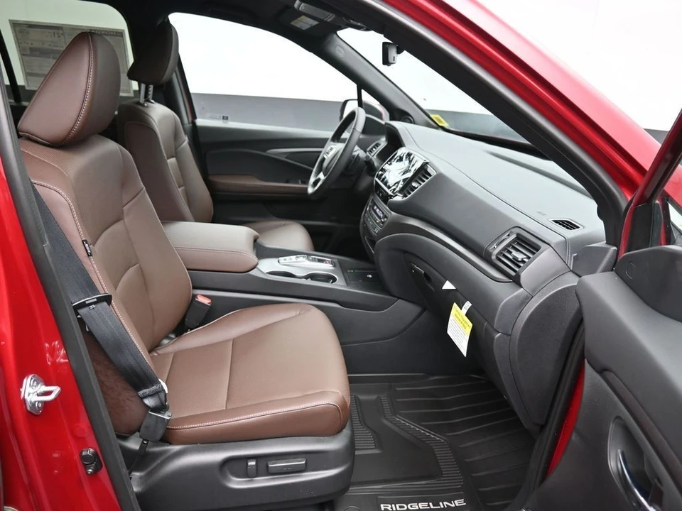 2025 Honda Ridgeline 2nd Gen - Image 25 of 31