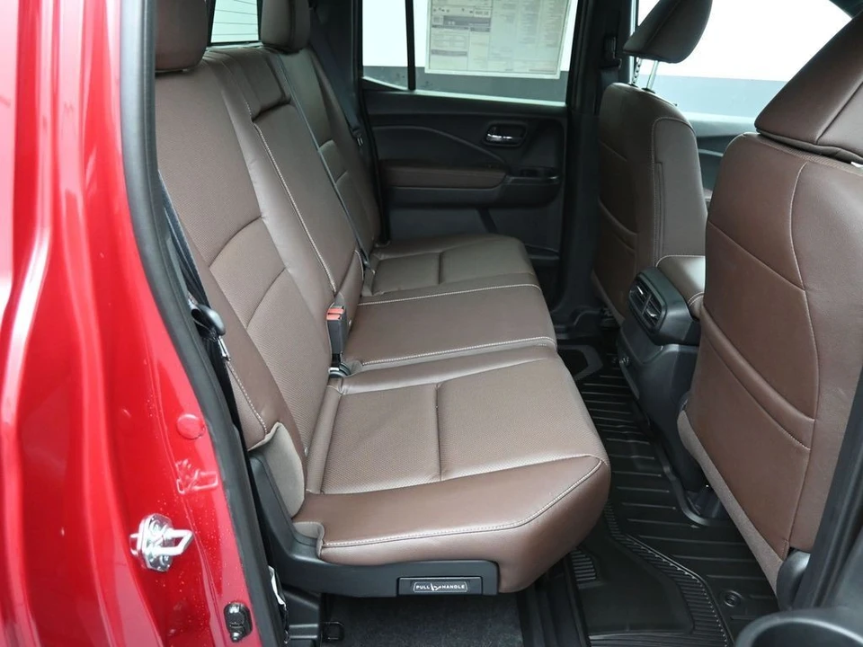 2025 Honda Ridgeline 2nd Gen - Image 24 of 31