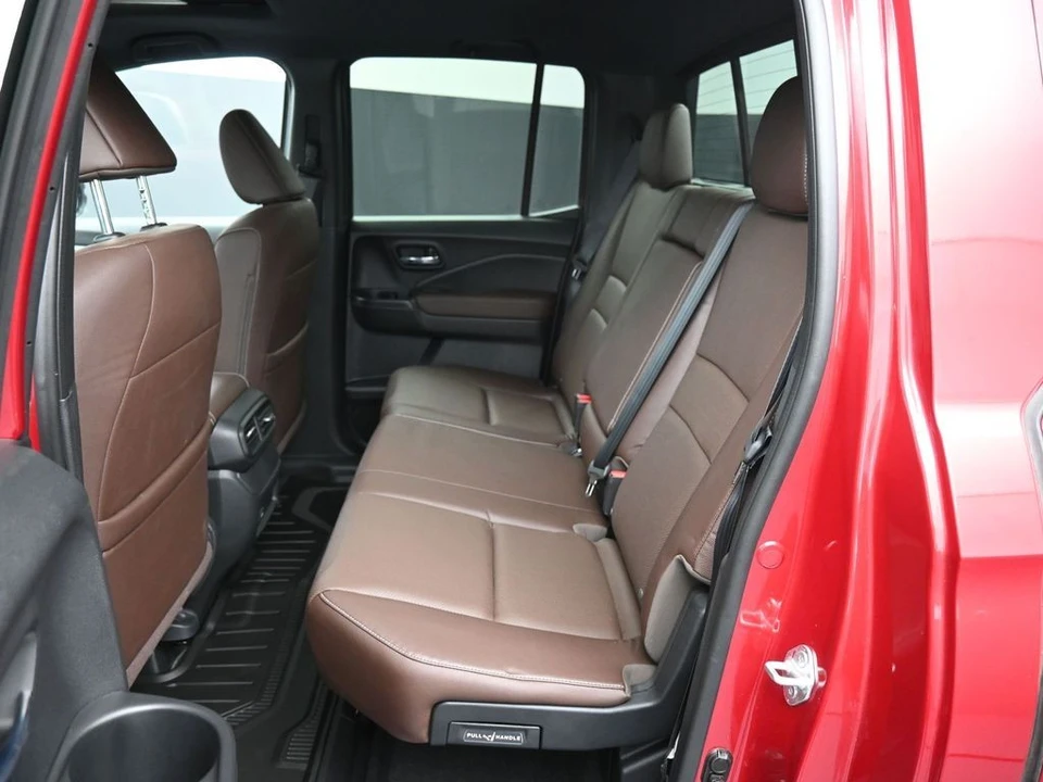 2025 Honda Ridgeline 2nd Gen - Image 21 of 31