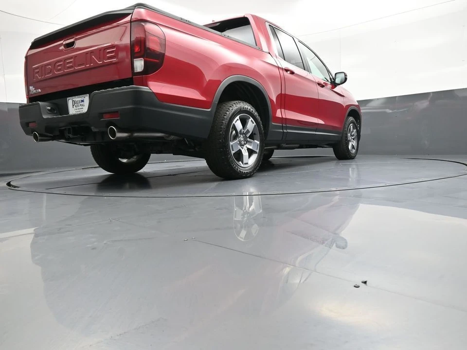 2025 Honda Ridgeline 2nd Gen - Image 30 of 31