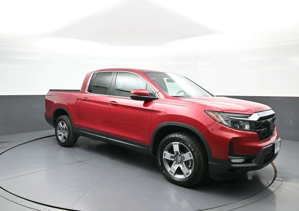 2025 Honda Ridgeline 2nd Gen - Image 4 of 31