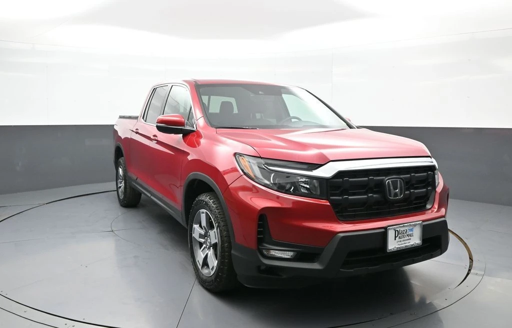 2025 Honda Ridgeline 2nd Gen - Image 3 of 31