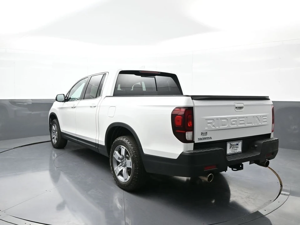 2025 Honda Ridgeline 2nd Gen - Image 8 of 12
