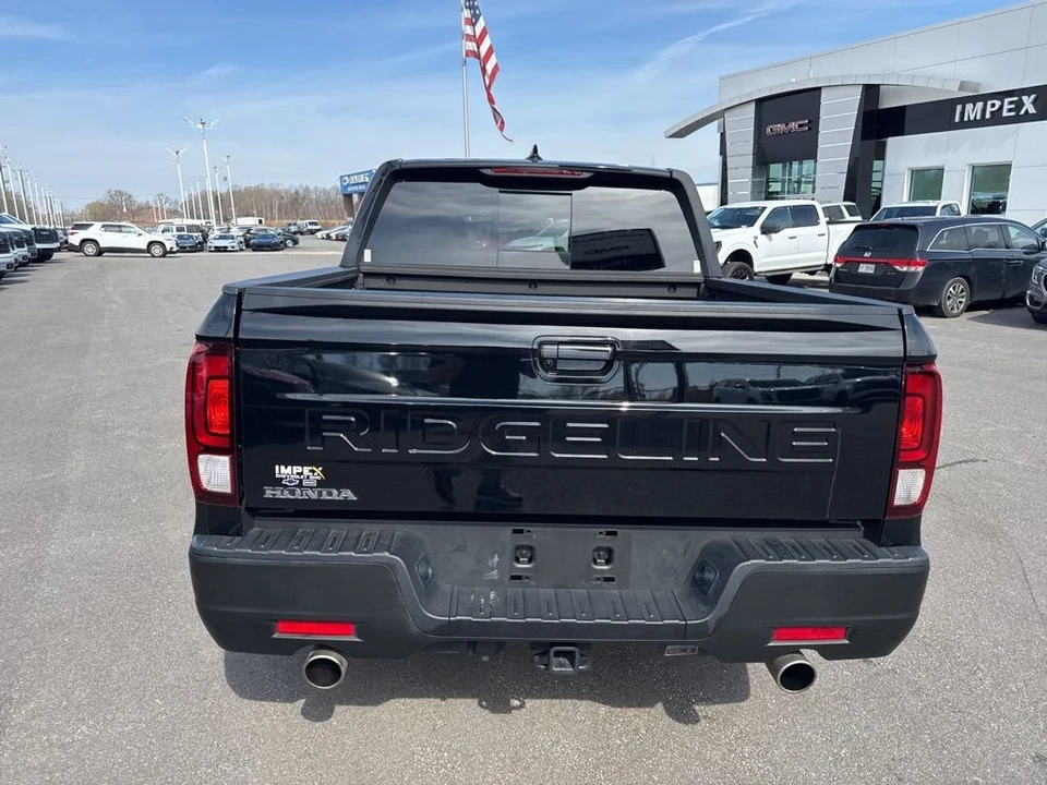 2025 Honda Ridgeline 2nd Gen - Image 4 of 21
