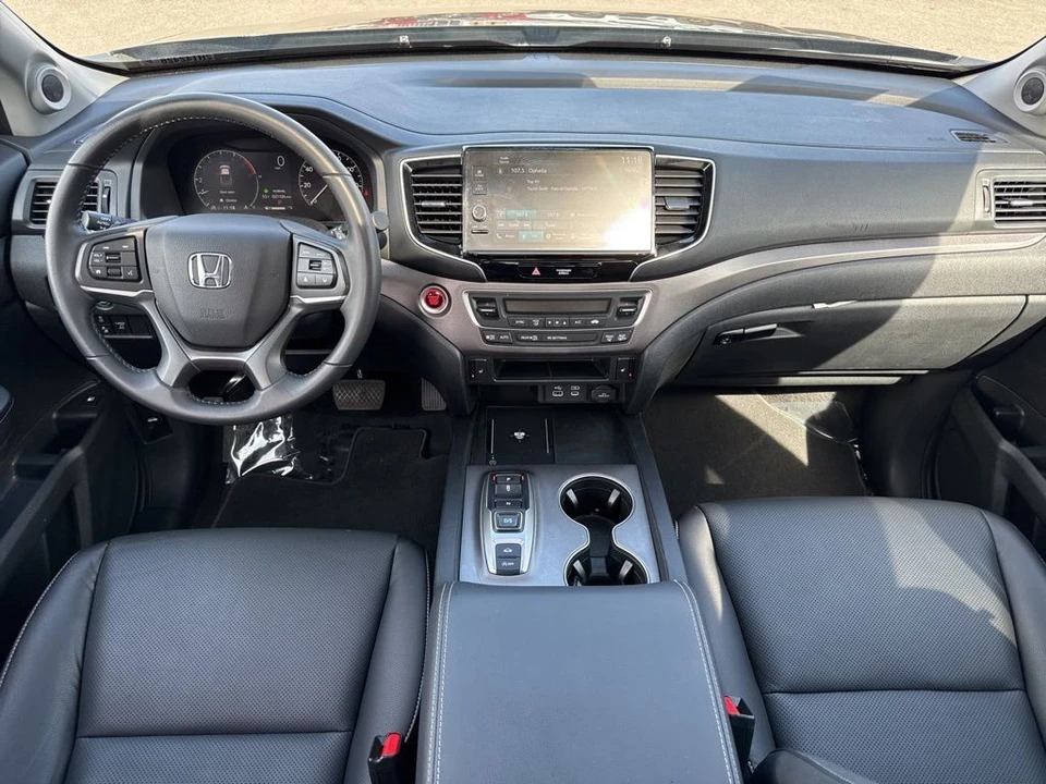 2025 Honda Ridgeline 2nd Gen - Image 15 of 21
