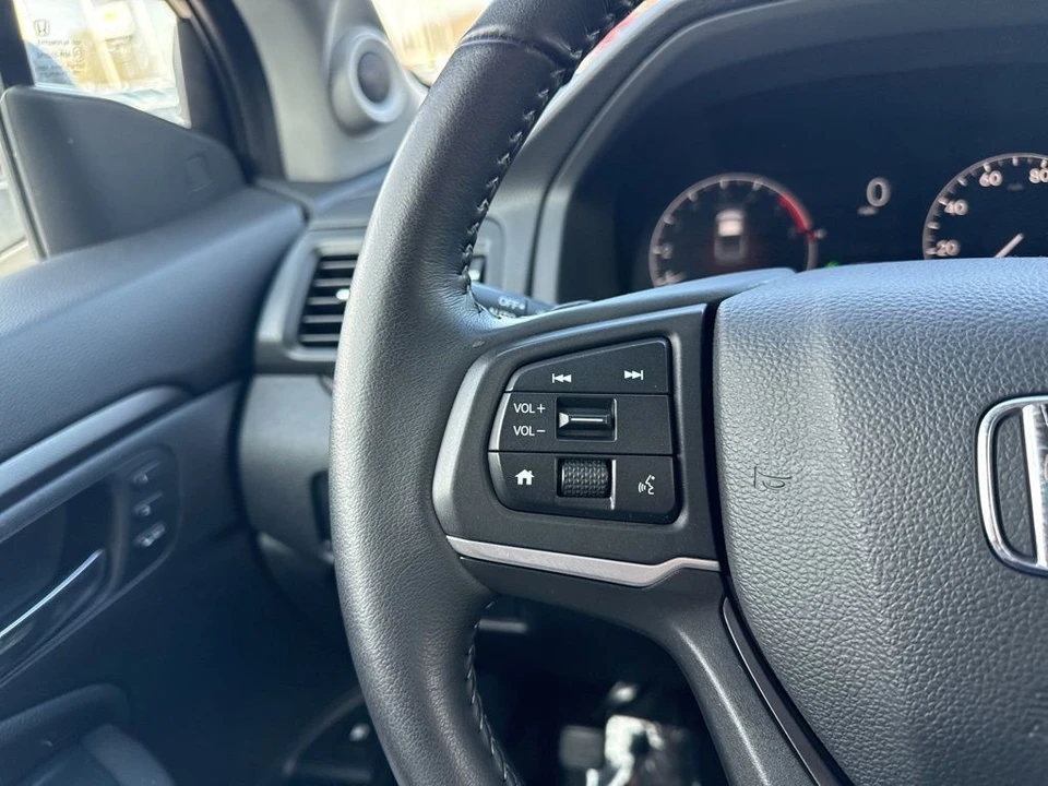 2025 Honda Ridgeline 2nd Gen - Image 17 of 21