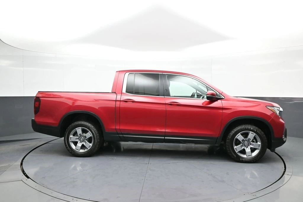 2025 Honda Ridgeline 2nd Gen - Image 5 of 12