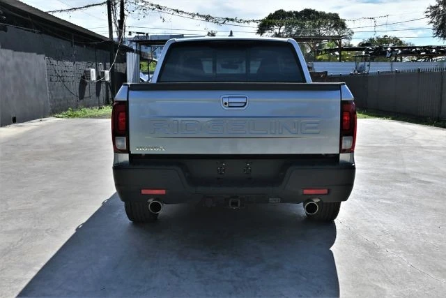 2025 Honda Ridgeline 2nd Gen - Image 4 of 19