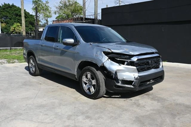2025 Honda Ridgeline 2nd Gen - Image 2 of 19