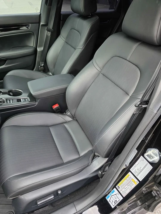 2025 Honda Civic 11th Gen - Image 10 of 13