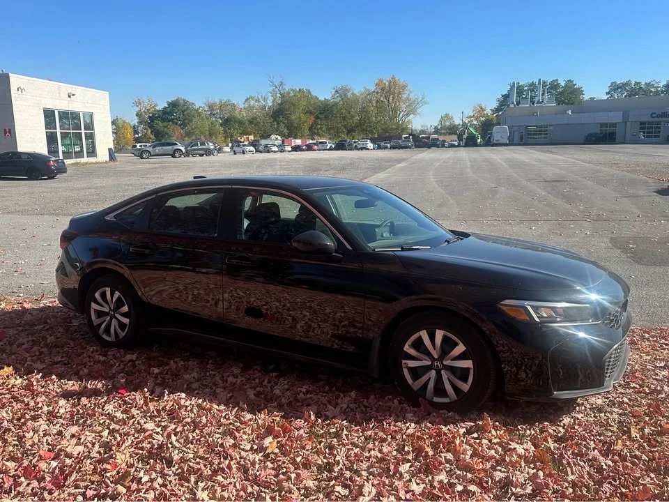 2025 Honda Civic 11th Gen - Image 3 of 7
