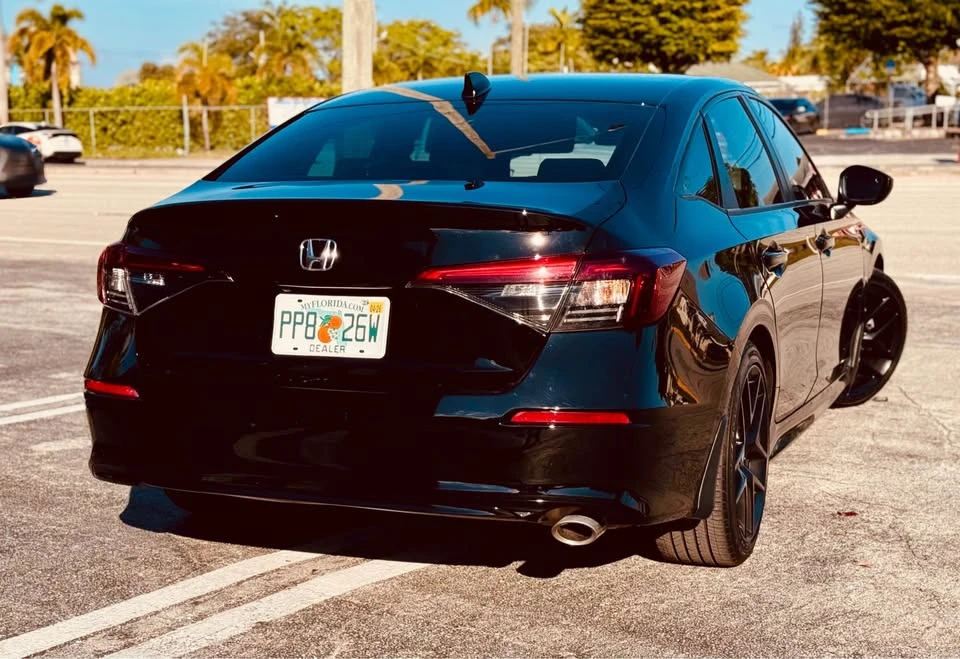 2025 Honda Civic 11th Gen - Image 3 of 6