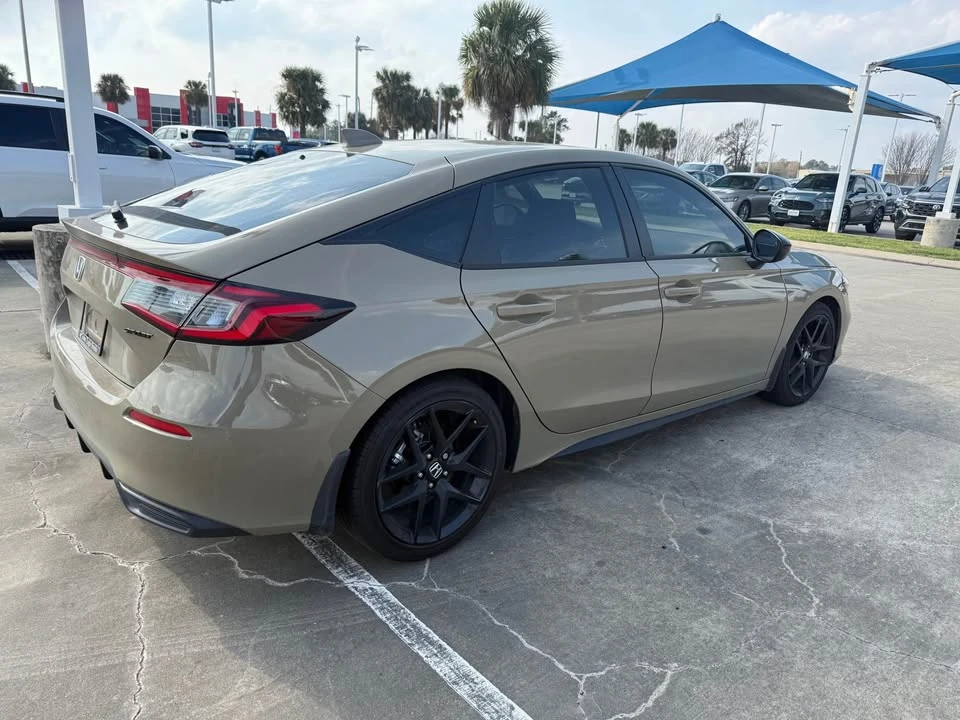 2025 Honda Civic 11th Gen - Image 4 of 4
