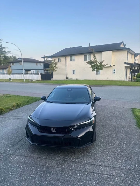 2025 Honda Civic 11th Gen - Image 2 of 4