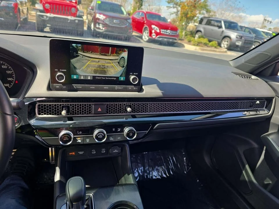 2025 Honda Civic 11th Gen - Image 9 of 11