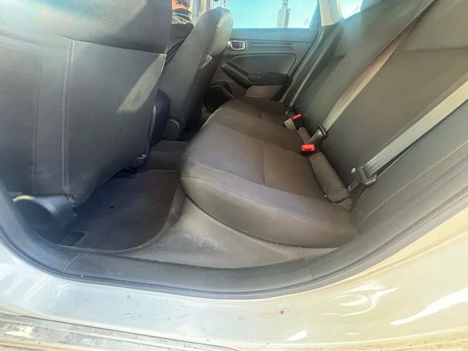 2025 Honda Civic 11th Gen - Image 3 of 11