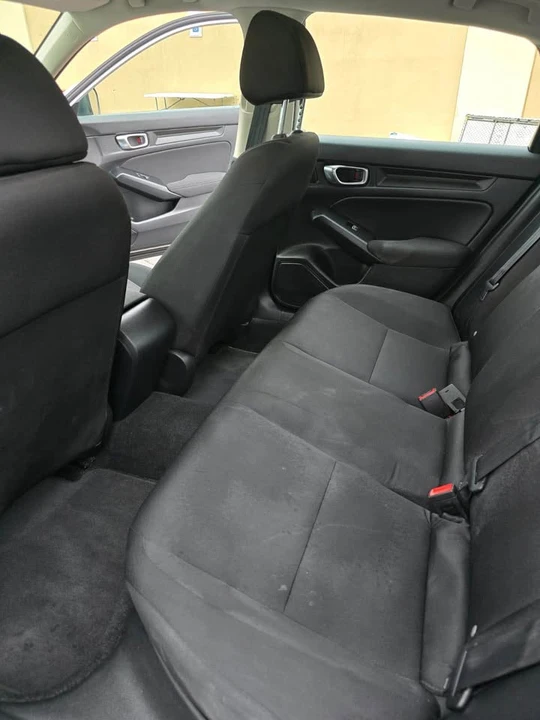 2025 Honda Civic 11th Gen - Image 9 of 18