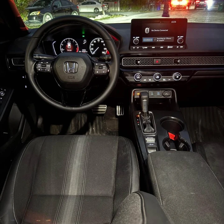 2025 Honda Civic 11th Gen - Image 3 of 6