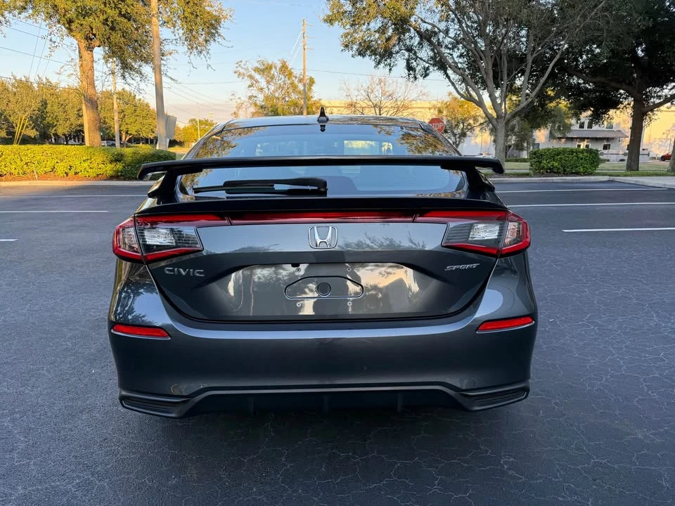 2025 Honda Civic 11th Gen - Image 2 of 13