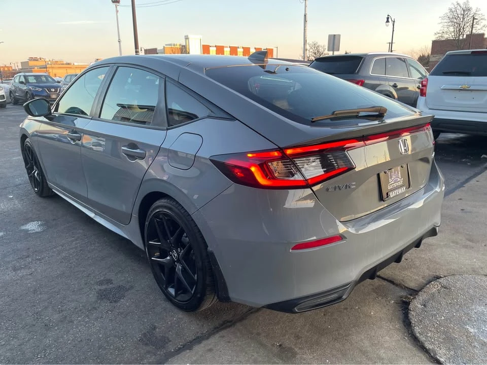 2025 Honda Civic 11th Gen - Image 5 of 20