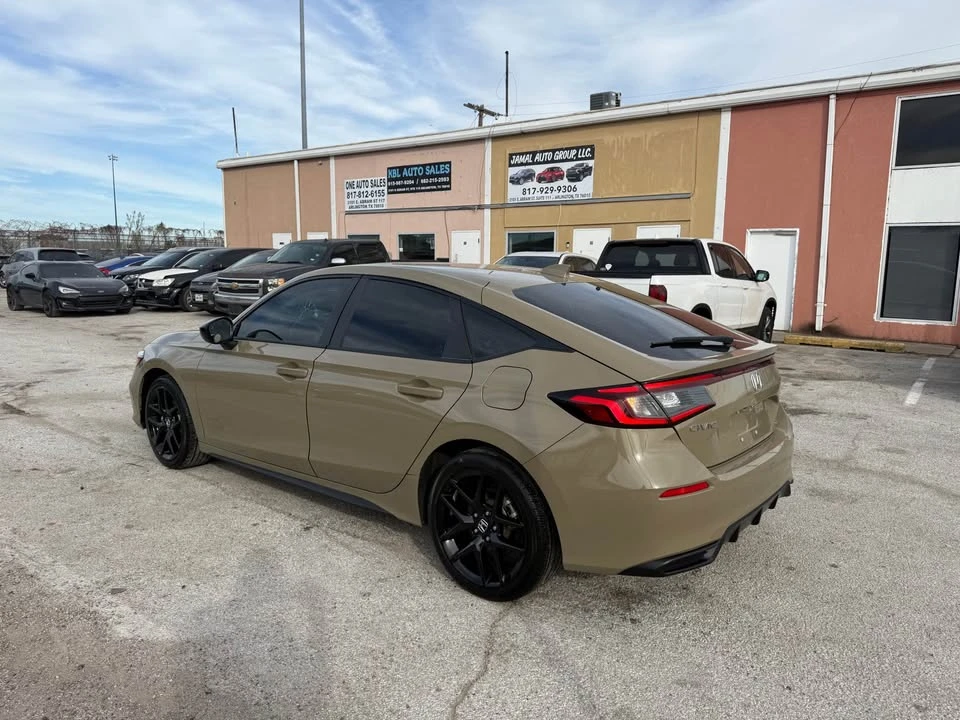 2025 Honda Civic 11th Gen - Image 5 of 17