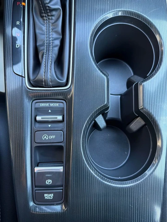 2025 Honda Civic 11th Gen - Image 8 of 12