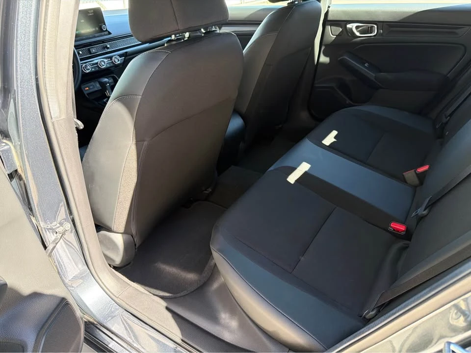 2025 Honda Civic 11th Gen - Image 10 of 12