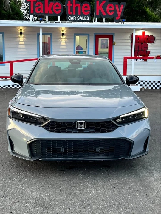 2025 Honda Civic 11th Gen - Image 4 of 16