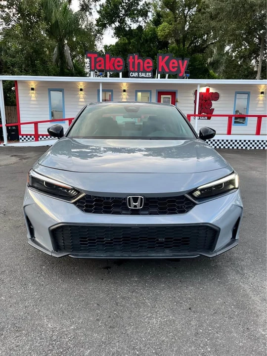 2025 Honda Civic 11th Gen - Image 7 of 16