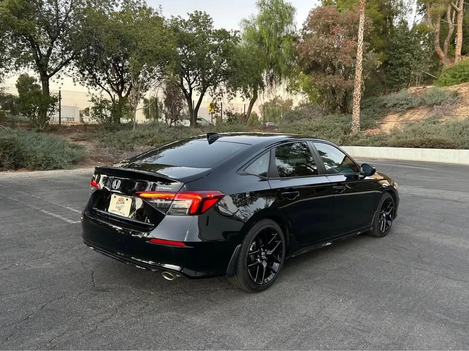 2025 Honda Civic 11th Gen - Image 3 of 6