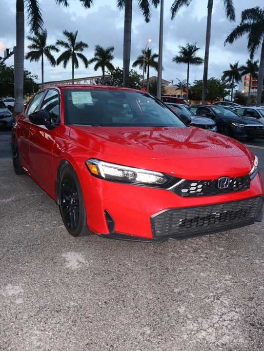 2025 Honda Civic 11th Gen - Image 8 of 10