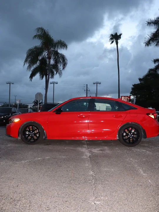 2025 Honda Civic 11th Gen - Image 7 of 10