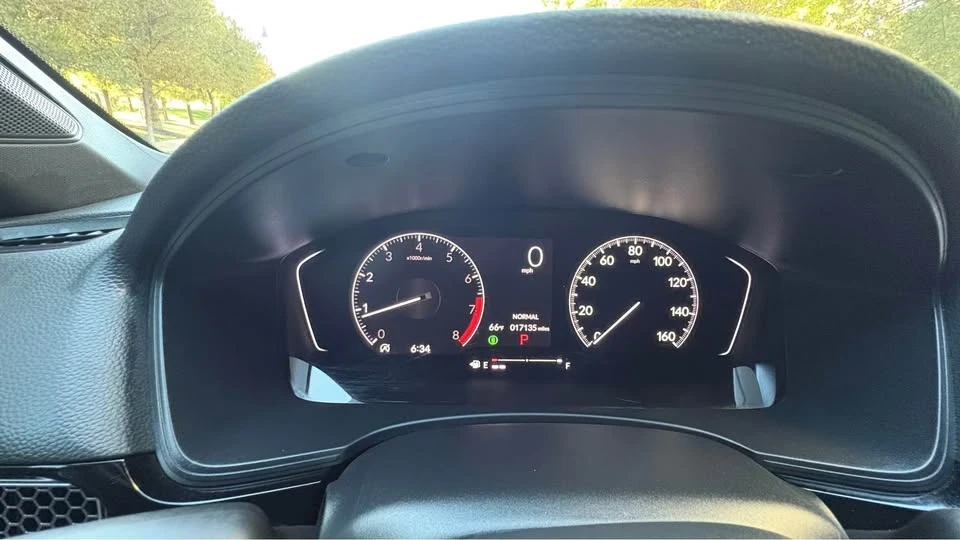 2025 Honda Civic 11th Gen - Image 13 of 20