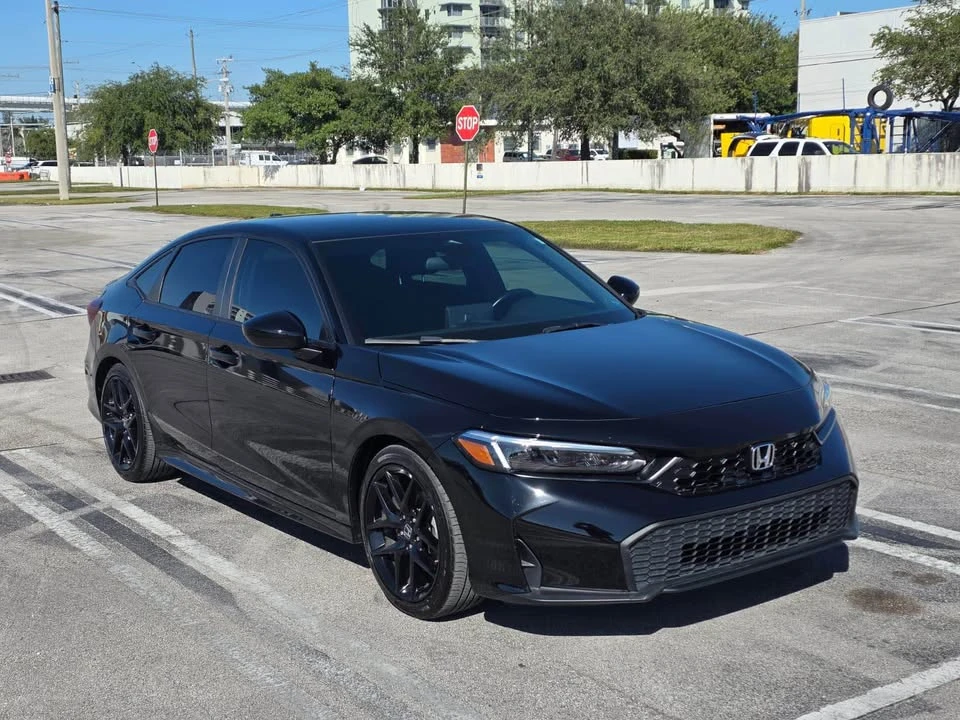 2025 Honda Civic 11th Gen - Image 8 of 13
