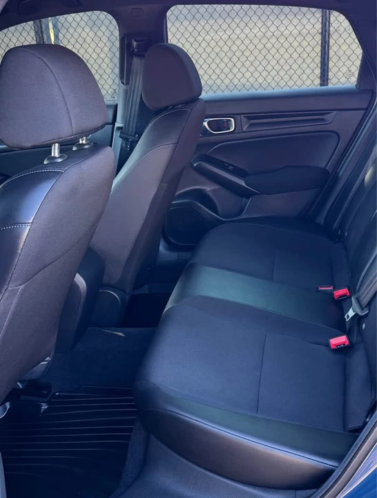 2025 Honda Civic 11th Gen - Image 7 of 8