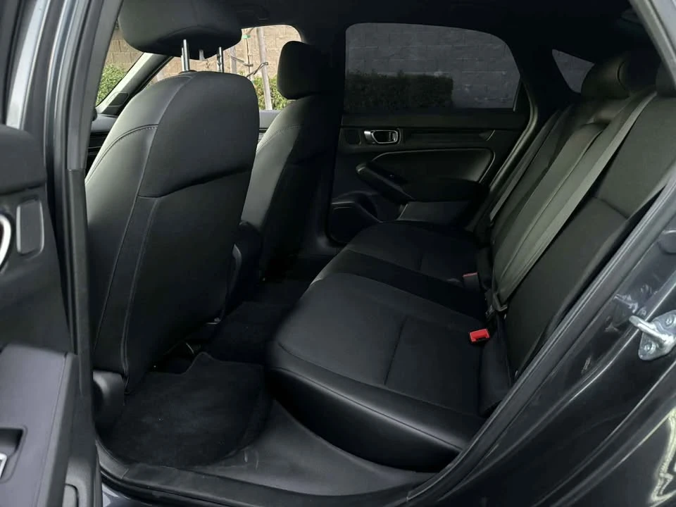 2025 Honda Civic 11th Gen - Image 10 of 15