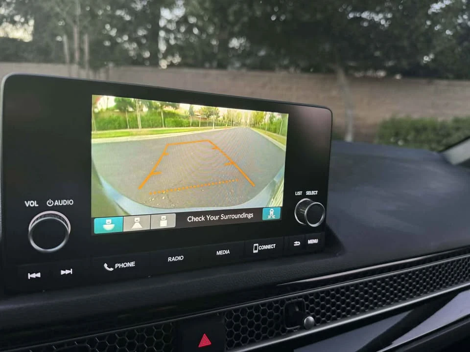2025 Honda Civic 11th Gen - Image 14 of 15