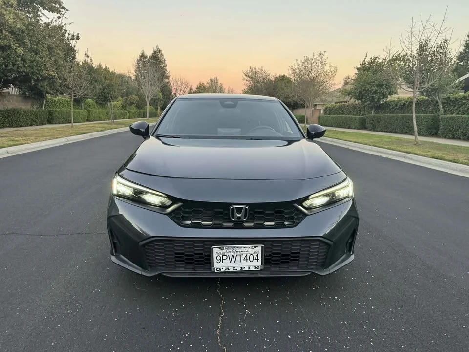 2025 Honda Civic 11th Gen - Image 15 of 15