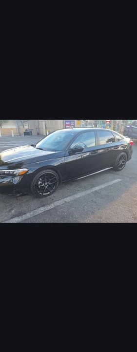 2025 Honda Civic 11th Gen - Image 2 of 13