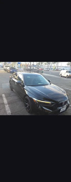 2025 Honda Civic 11th Gen - Image 10 of 13