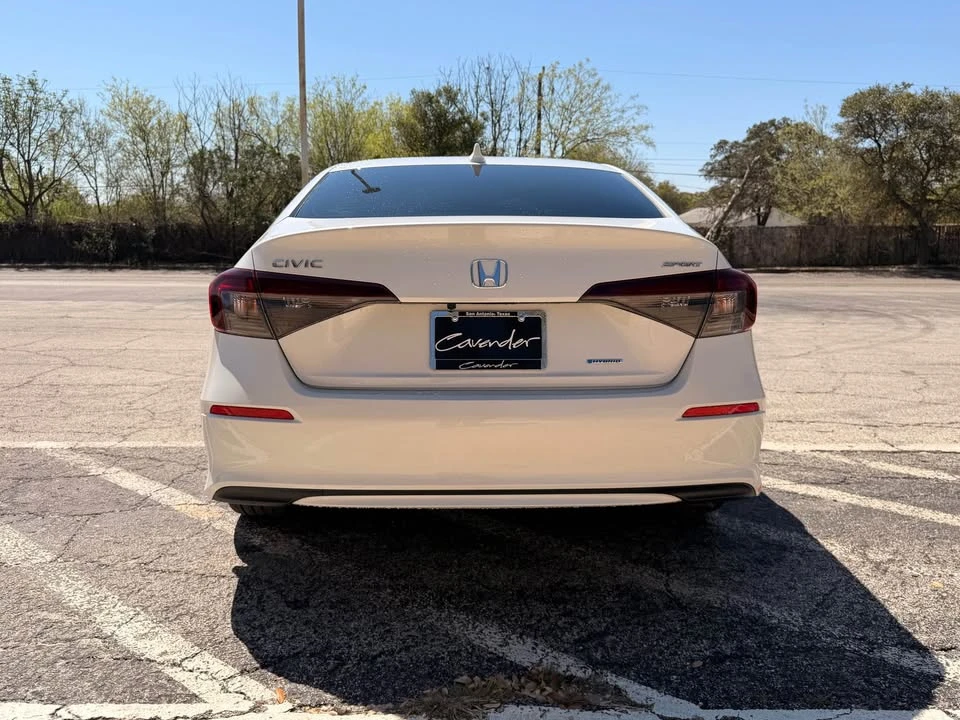 2025 Honda Civic 11th Gen - Image 4 of 13