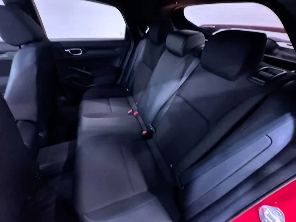 2025 Honda Civic 11th Gen - Image 8 of 9