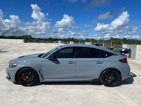 2025 Honda FL5 Civic Type R - Image 3 of 9